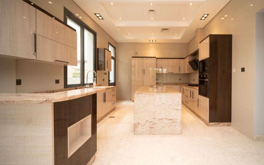 7-Bedroom Villa for Sale in Jumeirah Golf Estates, Dubai