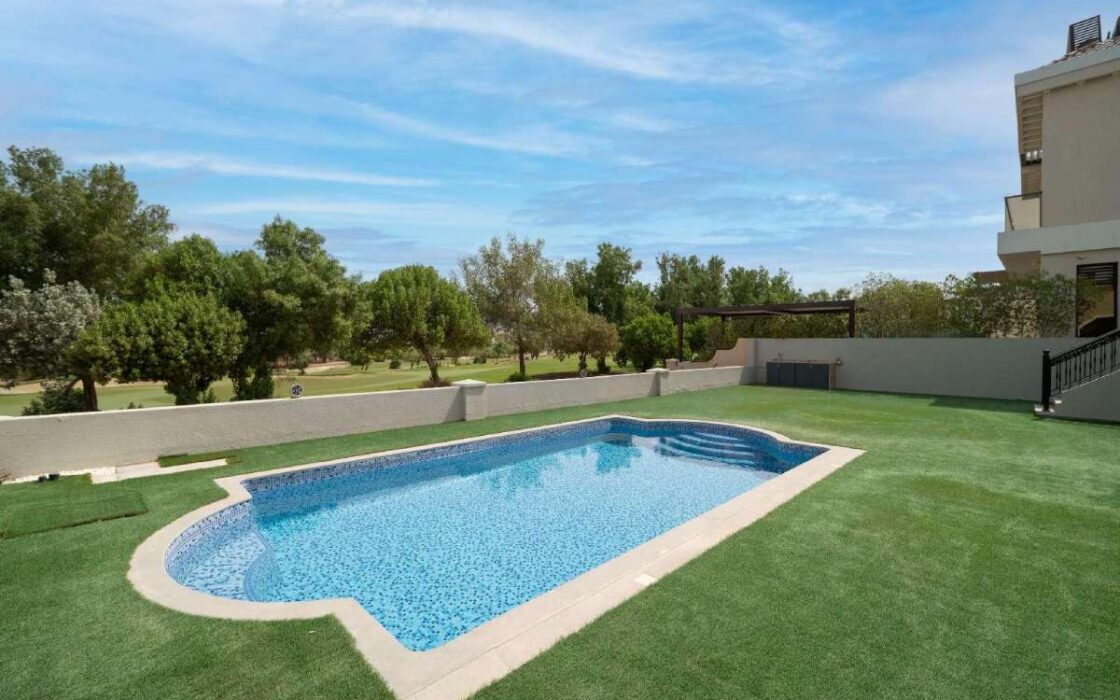 7-Bedroom Villa for Sale in Jumeirah Golf Estates, Dubai